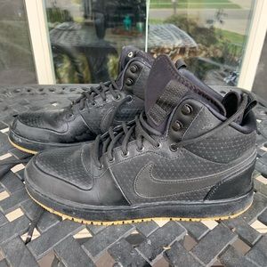 Nike Court Borough Mid Winter Mens Hi Top Sneakers
